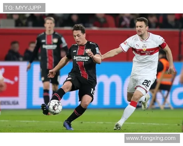 拜仁轮换战略引发争议：轮换组织是否正在连累球队体现？